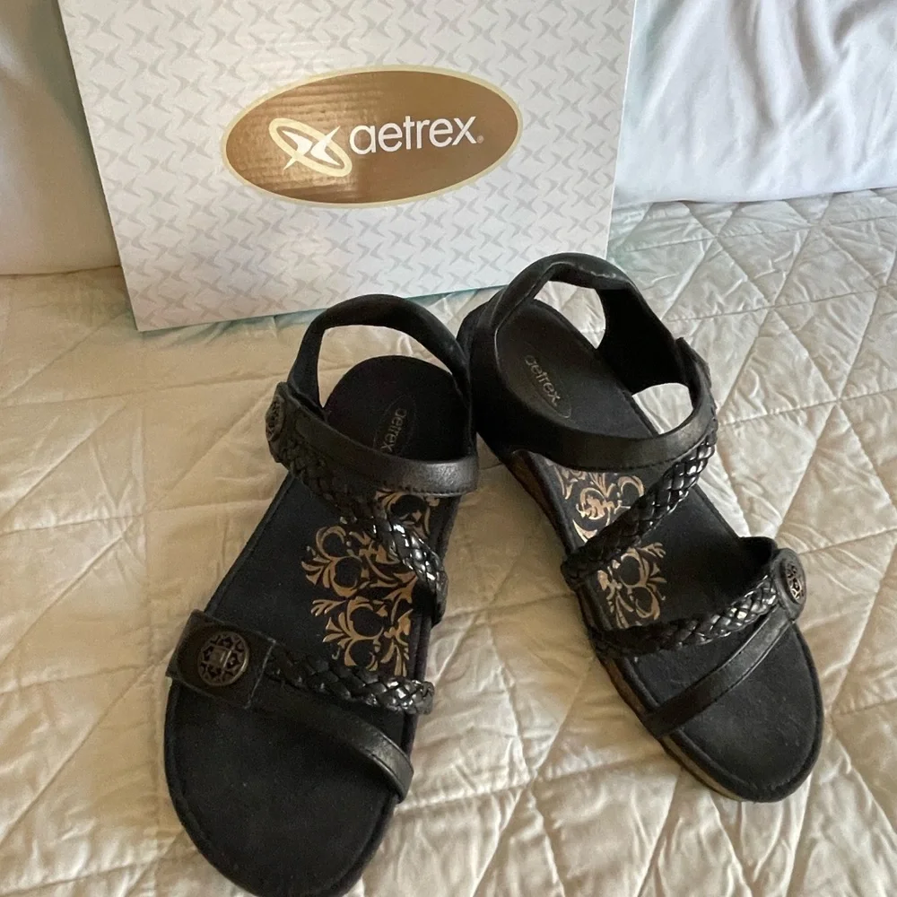 Aetrex Black Braided Leather Women’s Sandals - Picture 1 of 2